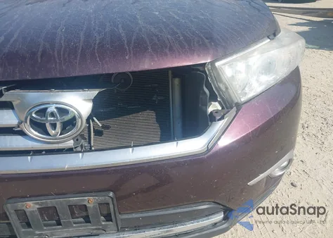 2011 Toyota Highlander Se V6 from USA, damaged, VIN 5TDBK3EH2BS064141